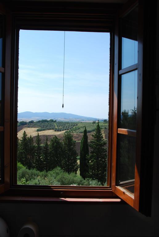 La Locanda Del Barbagianni Bed & Breakfast Santa Luce Room photo